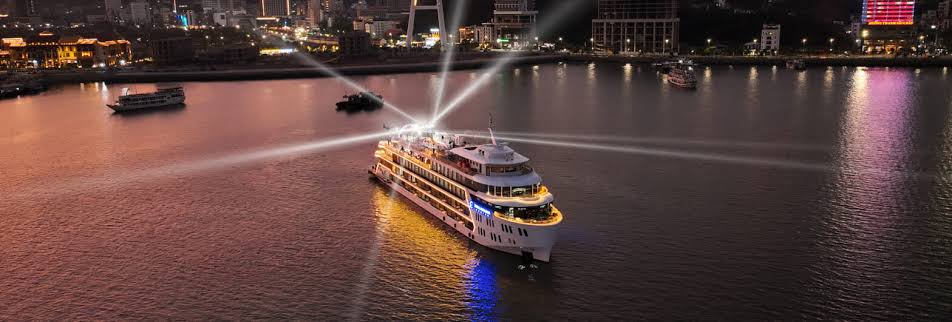 VIETNAM TOUR PACKAGE 4 DAYS: HANOI, NINH BINH & HALONG BAY OVERNIGHT CRUISE